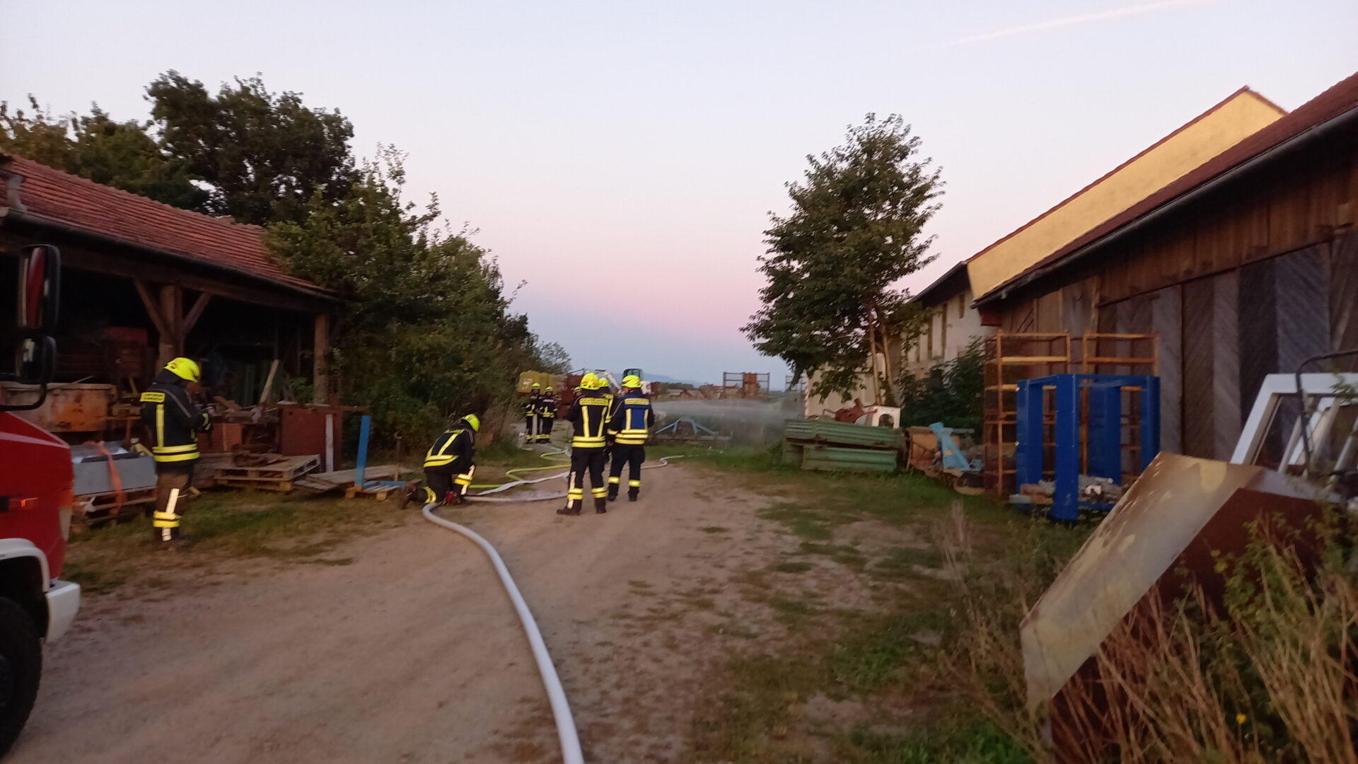 Wasserleitungen sind bei der Brandbekämpfung wichtig